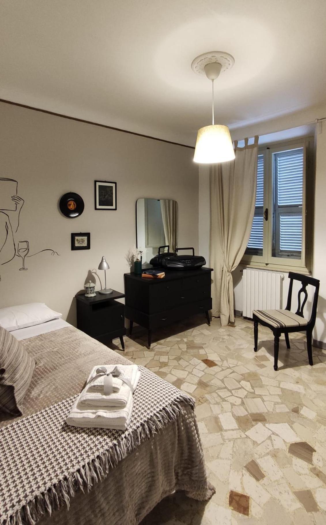 Casa Vacanze Nel Centro Storico Di Fermo Happy Song Exteriér fotografie